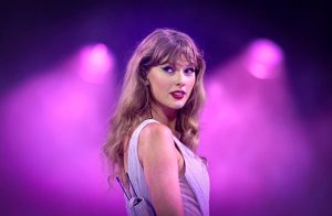 Is a Big Taylor Swift Announcement Coming at the AMAs?
